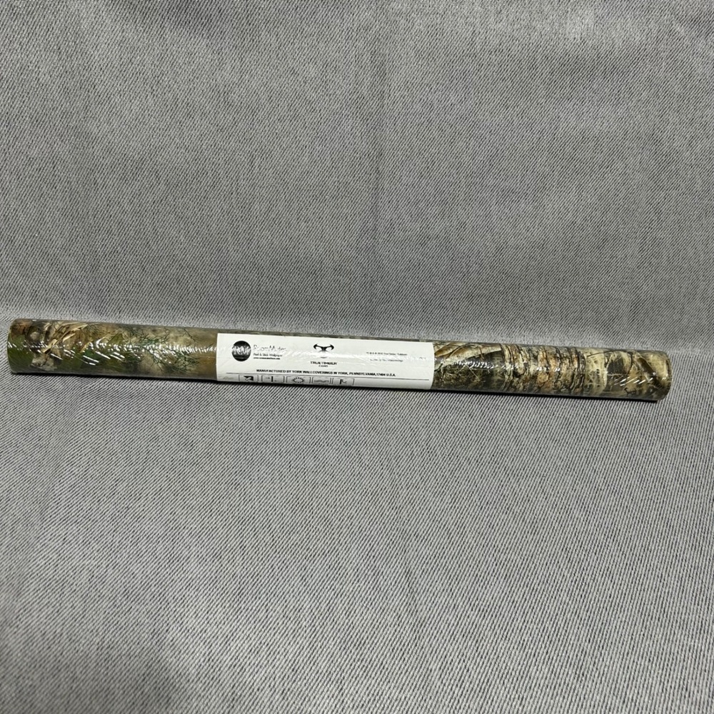 RoomMates Wallpaper TrueTimber Camo Green Peel & Stick RMK11081WP 28.19 SQ FT